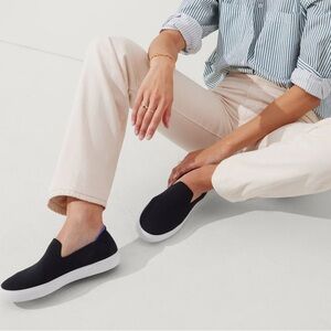 Rothy’s “The Sneaker” black size 7